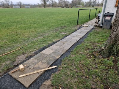 Nový chodník zlepšil přístup